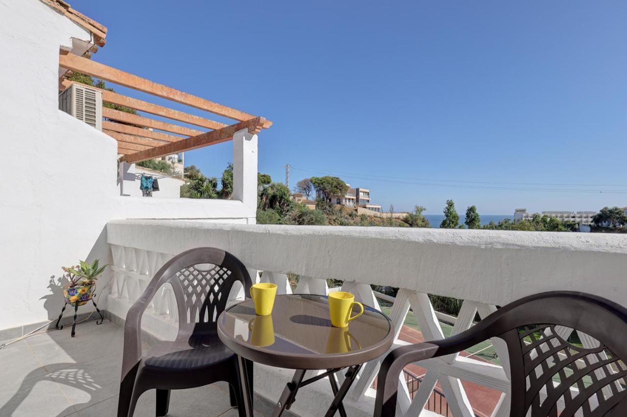 בנאלמדנה Quaint 2 Bedroom Townhouse With Pool Close To Sea! מראה חיצוני תמונה