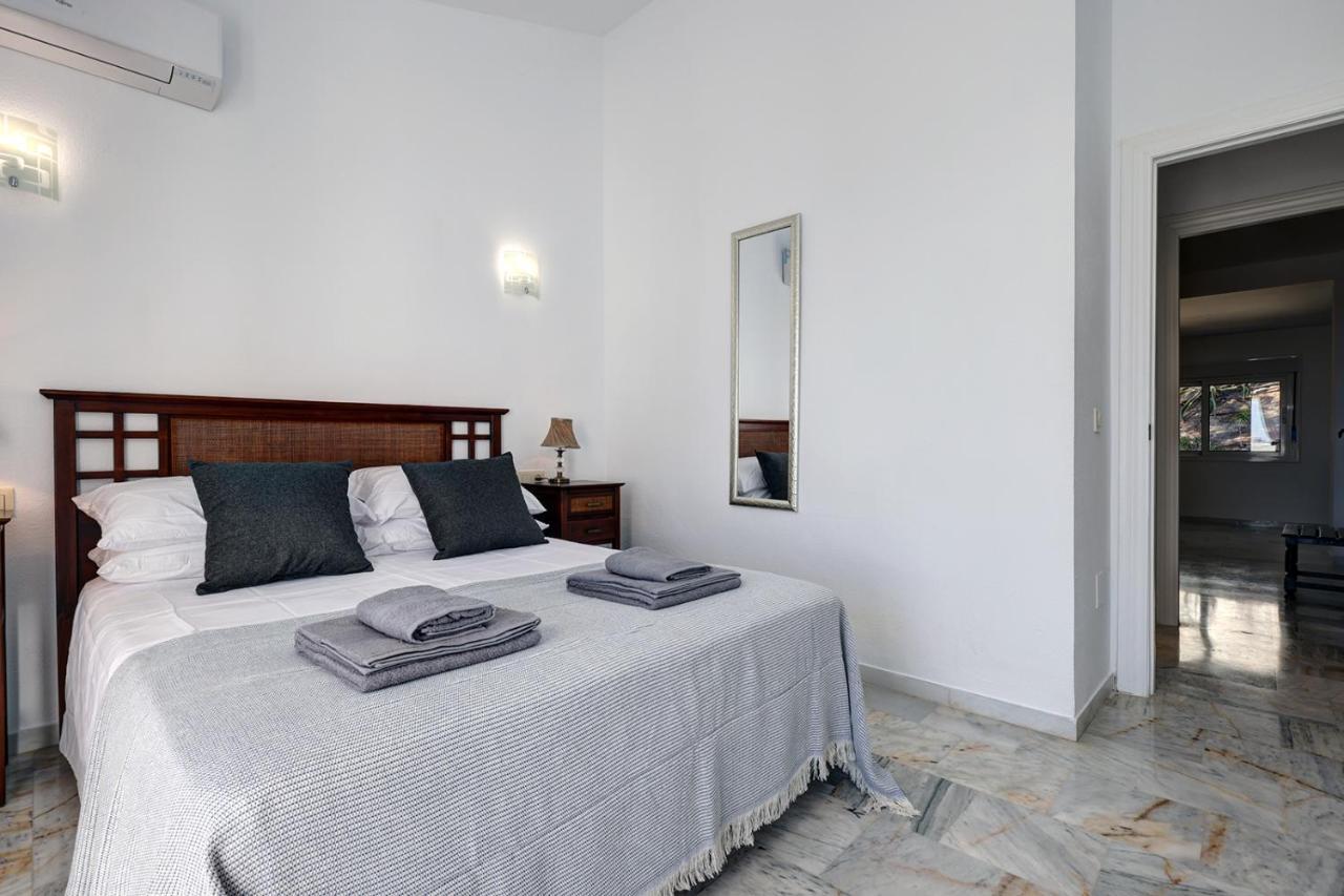 בנאלמדנה Quaint 2 Bedroom Townhouse With Pool Close To Sea! מראה חיצוני תמונה